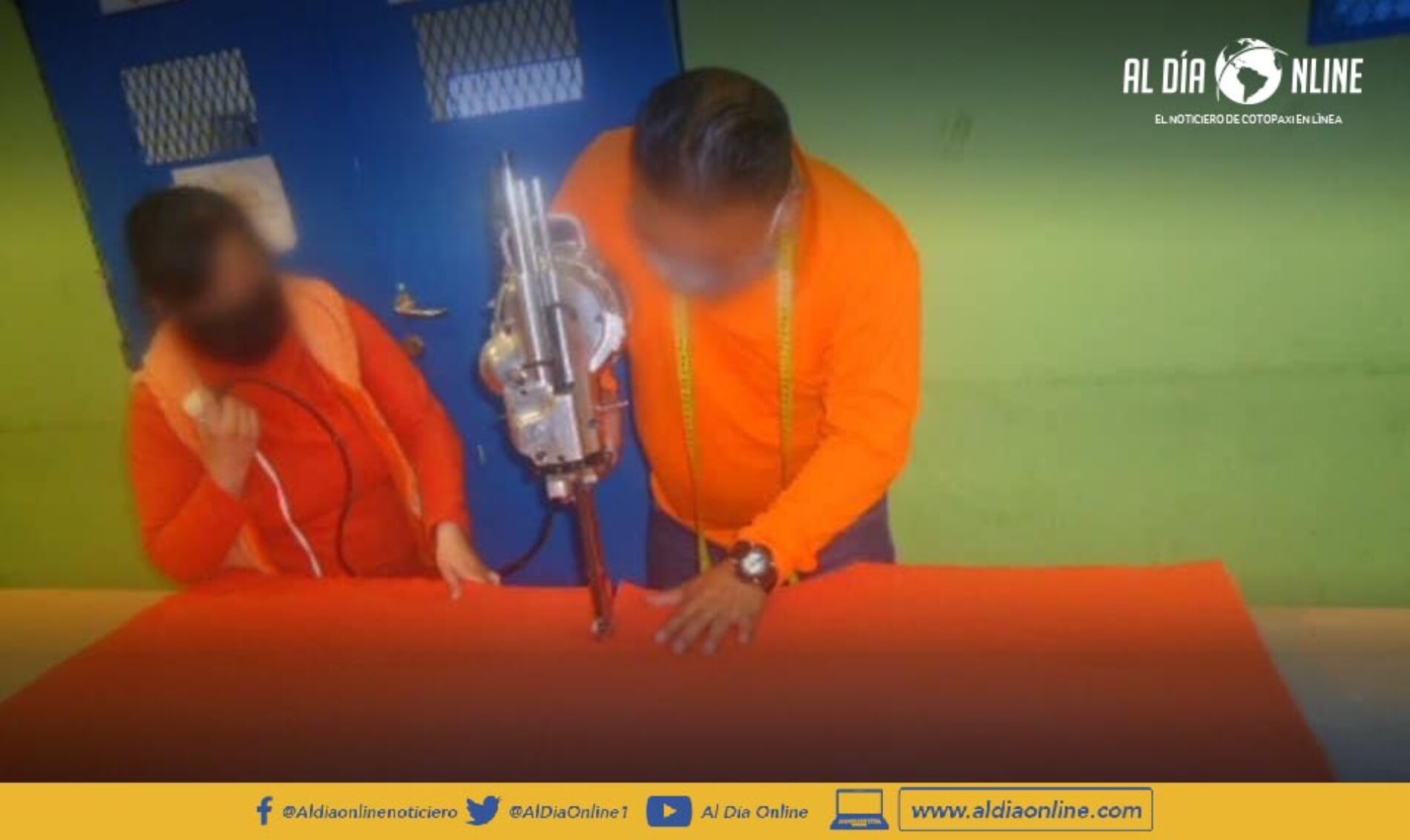 EN EL CRS FEMENINO COTOPAXI N°1 SE CONFECCIONAN UNIFORMES PARA LA POBLACIÓN PENITENCIARIA