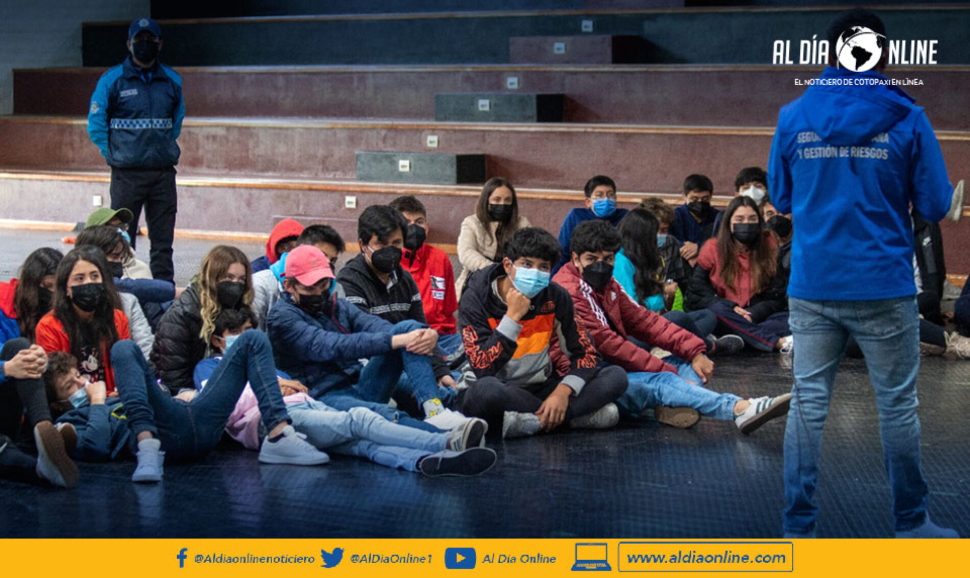 ALREDEDOR DE 100 ESTUDIANTES DE LA UNIDAD EDUCATIVA CEC, FUERON PARTE DEL CONVERSATORIO DEL PROYECTO “AL COLE SEGURO”