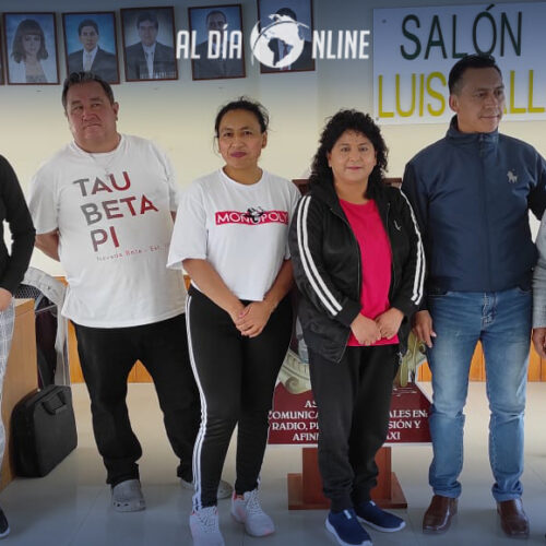 ALEXANDRA MOYANO ASUME LA PRESIDENCIA DE ASOCIACIÓN DE COMUNICADORES EN PRENSA, RADIO Y TELEVISIÓN DE COTOPAXI (VIDEO)