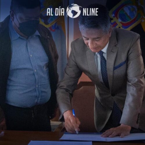 LATACUNGA SE ILUMINA CON 27 PROYECTOS DE ELECTRIFICACIÓN 