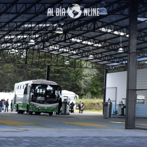 BUSES DE LA COOPERATIVA “CONCEL”  DE QUITO APROVECHAN  DE REVISIÓN TÉCNICA VEHICULAR DE LATACUNGA