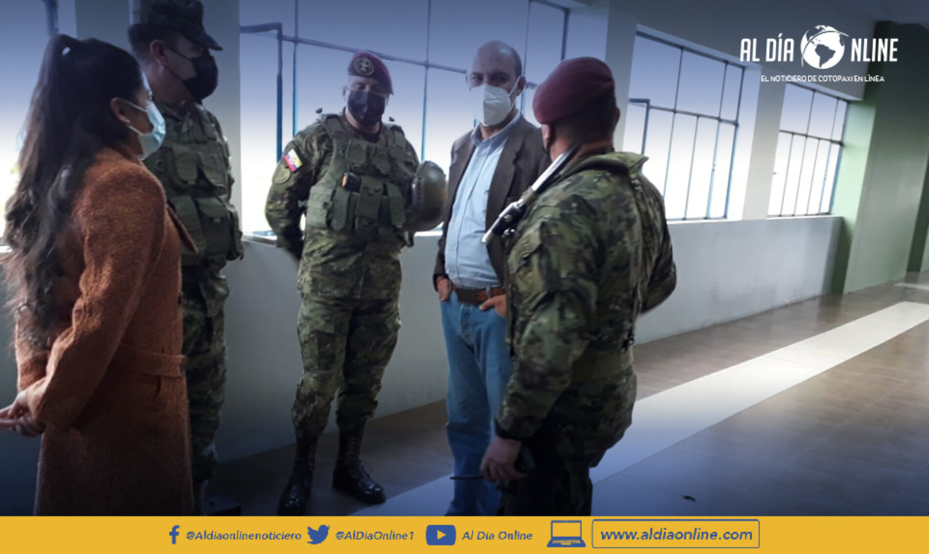 20 PPLS DE MÁXIMA SEGURIDAD SUBIERON A LOS TECHOS DEL CPL COTOPAXI COMO UN ACTO SIMBÓLICO EN APOYO A LOS HECHOS SUSCITADOS EN EL TURI