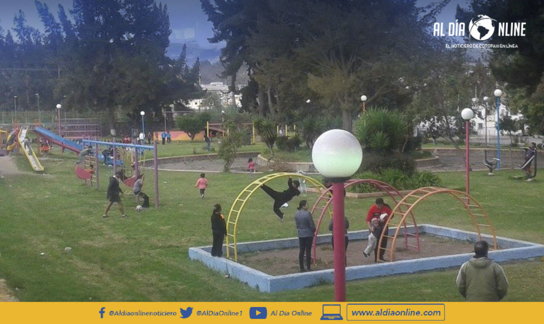 MUNICIPALIDAD DE LATACUNGA TRABAJA EN EL CUIDADO Y REFORESTACIÓN EN PARQUES Y JARDINES DE LA CIUDAD. (VIDEO)