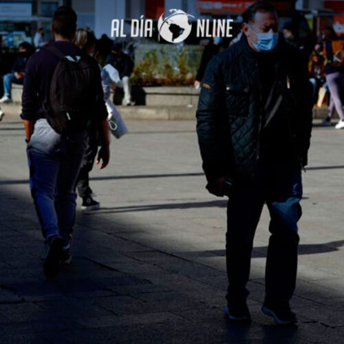 ESTADOS UNIDOS, ESPAÑA Y PARAGUAY LEVANTAN MEDIDAS DE USO DE MASCARILLA