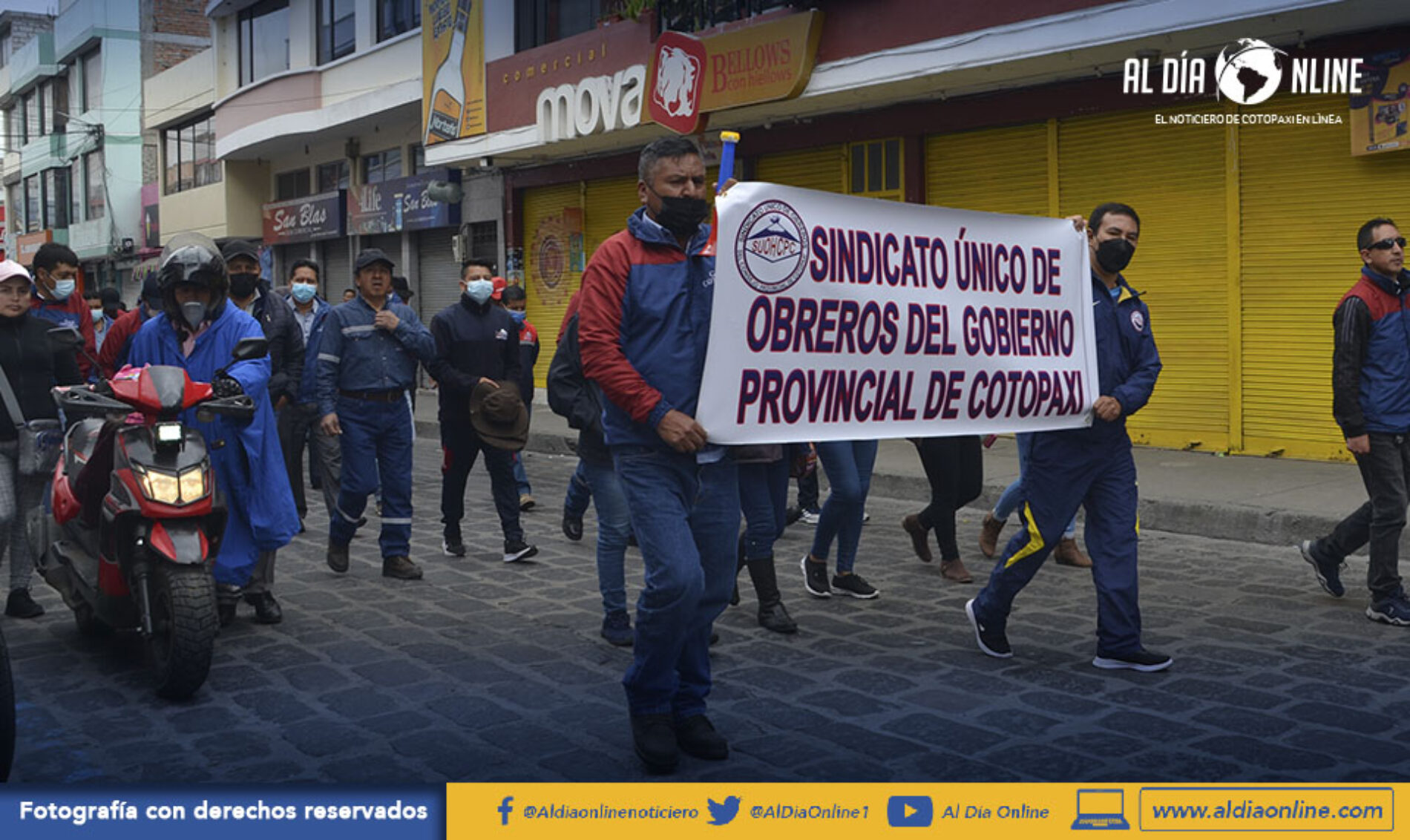 MAYO INICIÓ CON MOVILIZACIONES, 1000 PERSONAS FUERON PARTÍCIPES EN LATACUNGA. (VIDEO)