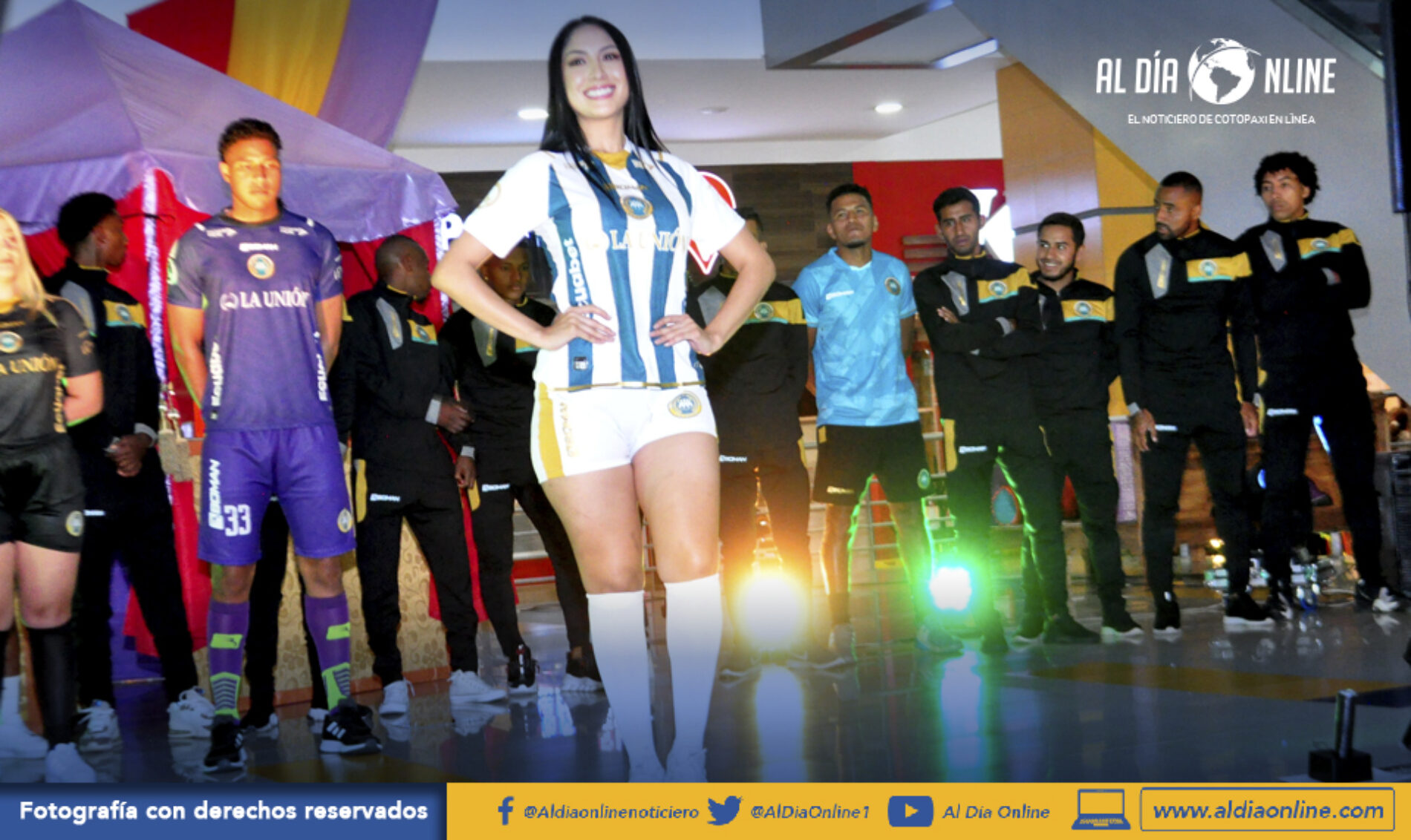 LA UNIÓN HIZO PRESENTACIÓN DE PLANTILLA DE JUGADORES Y SALÍO A TULCÁN PARA LA COPA ECUADOR (VIDEO)