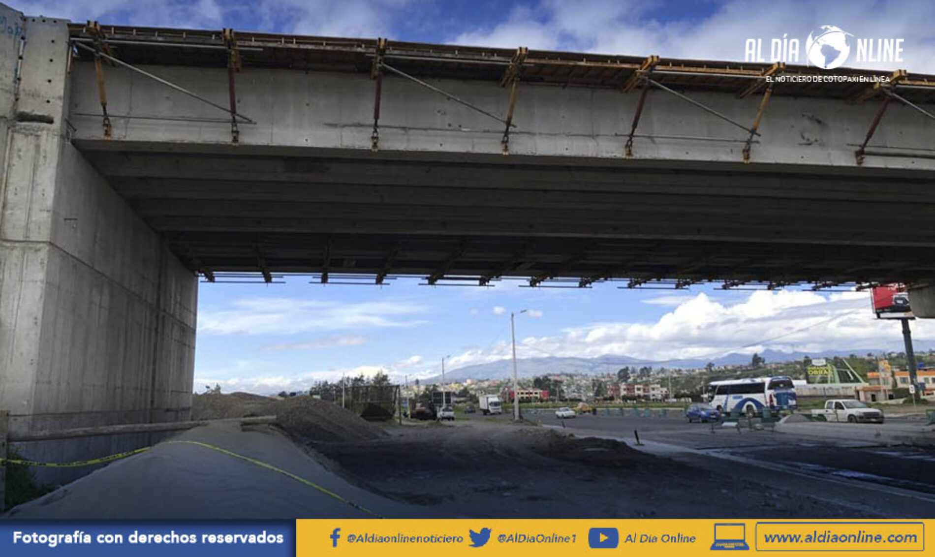 OBRAS EN LATACUNGA SIN RETRASO SEGÚN DIRECTOR DE OBRAS PÚBLICAS. (VIDEO)