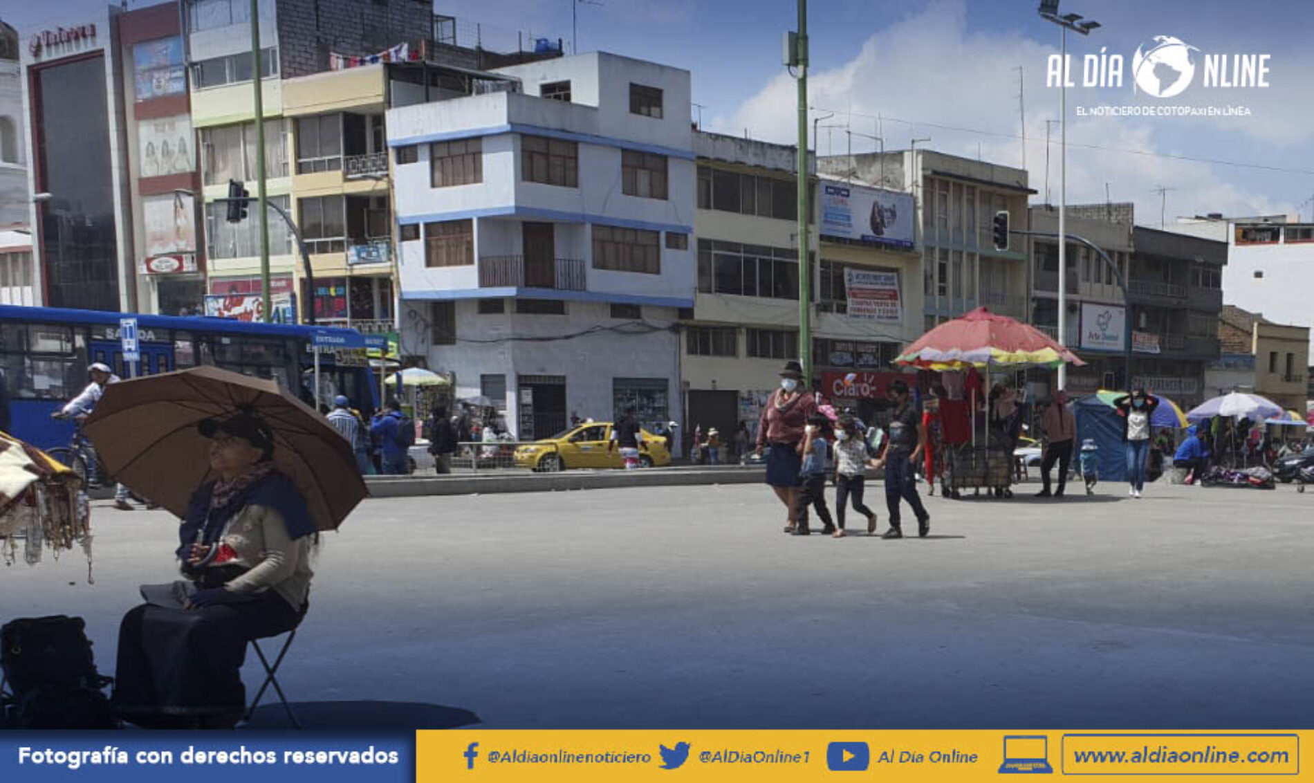 CENTRO COMERCIAL POPULAR EL SALTO INSEGURIDAD E INFORMALISMO MOLESTA A COMERCIANTES. (VIDEO Y AUDIO)