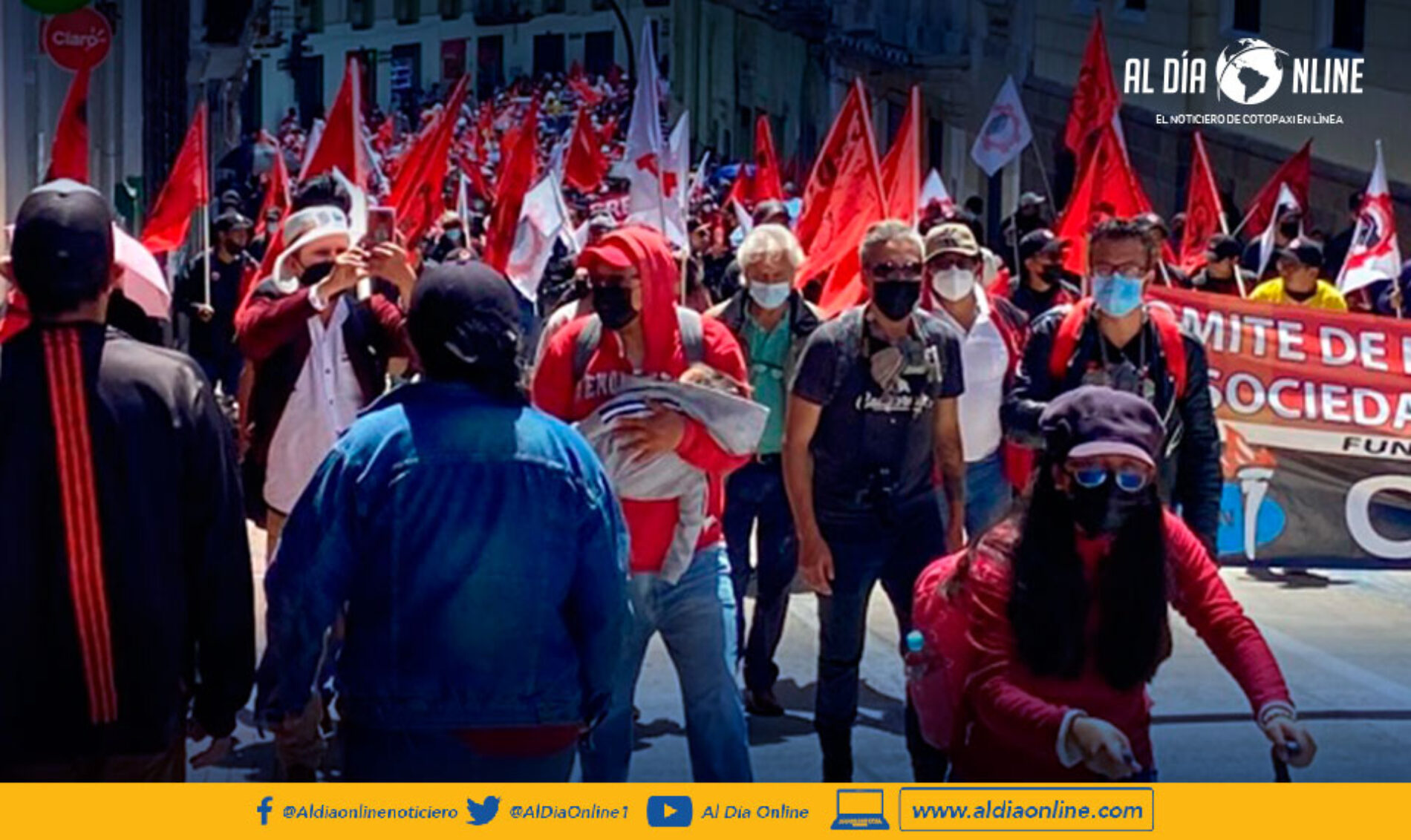 MUERTE CRUZADA O REVOCATORIA DEL MANDATO FUERON LAS IDEAS QUE MARCARON LOS DISCURSOS DE LA MARCHA POR EL DÍA DEL TRABAJO EN QUITO