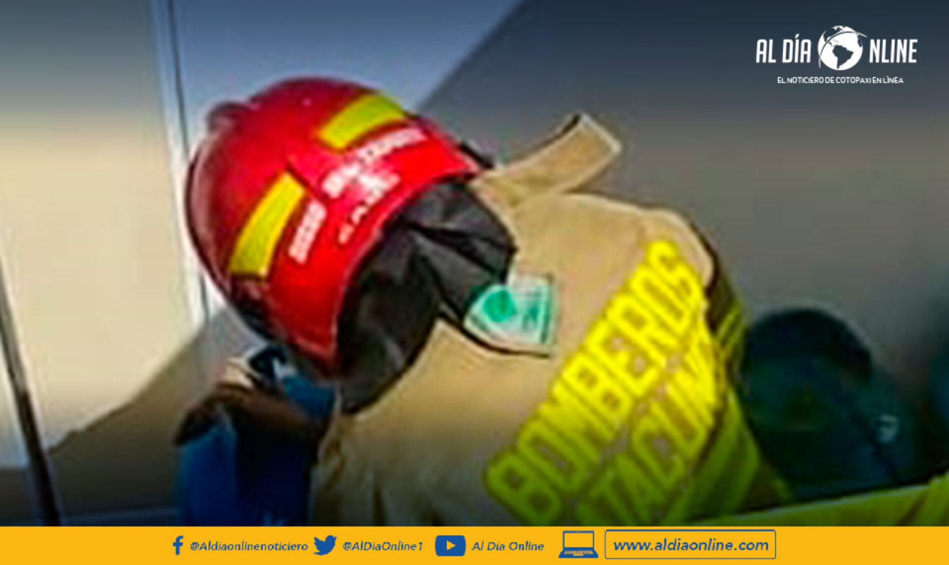 CUERPO DE BOMBEROS DE LATACUNGA ASISTIÓ A FUGA DE GAS EN LA AV. MIGUEL ITURRALDE