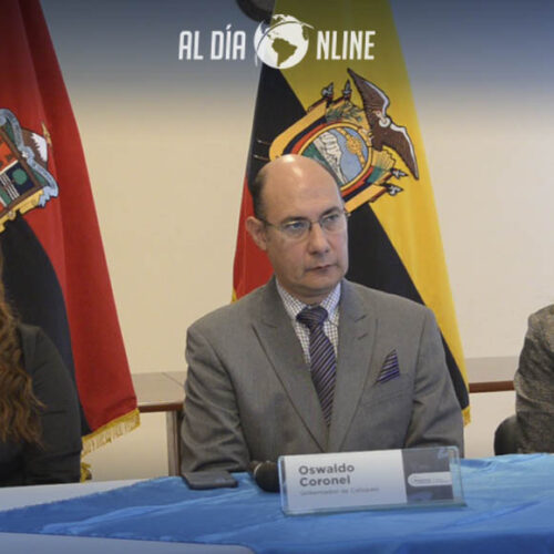 GOBERNADOR DE COTOPAXI POSESIONO NUEVAS AUTORIDADES EN LATACUNGA. (VIDEO)