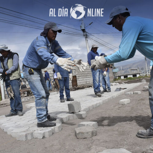 150 MIL ADOQUINES MEJORARÁN EL INGRESO A LA PARROQUIA MULLIQUINDIL EN EL CANTÓN SALCEDO