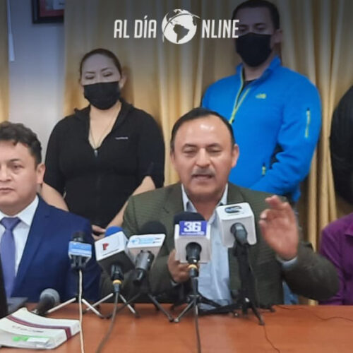 COMERCIANTES DE LATACUNGA EXPONEN INCONFORMIDAD POR ACCIONES DE PROTESTA Y MOVILIZACIÓN (VIDEOS)
