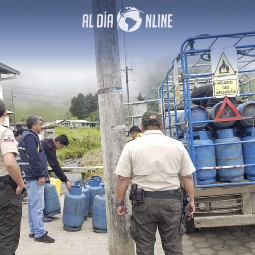 PARROQUIAS PILALÓ Y TINGO LA ESPERANZA FUERON ATENDIDOS CON EL SERVICIO DE GAS DE USO DOMÉSTICO