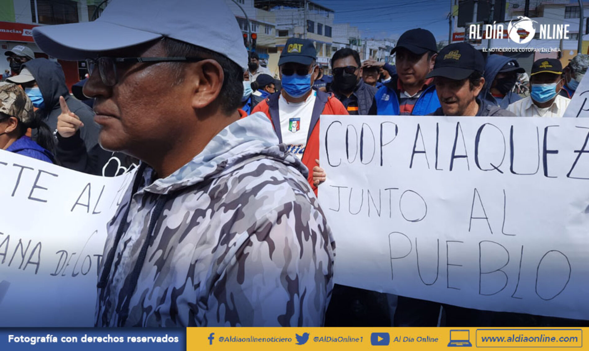 TRANSPORTISTAS URBANOS SE SUMAN A LAS MANIFESTACIONES, EXIGEN AL GOBIERNO SE DÉ OÍDO A SUS PETICIONES.