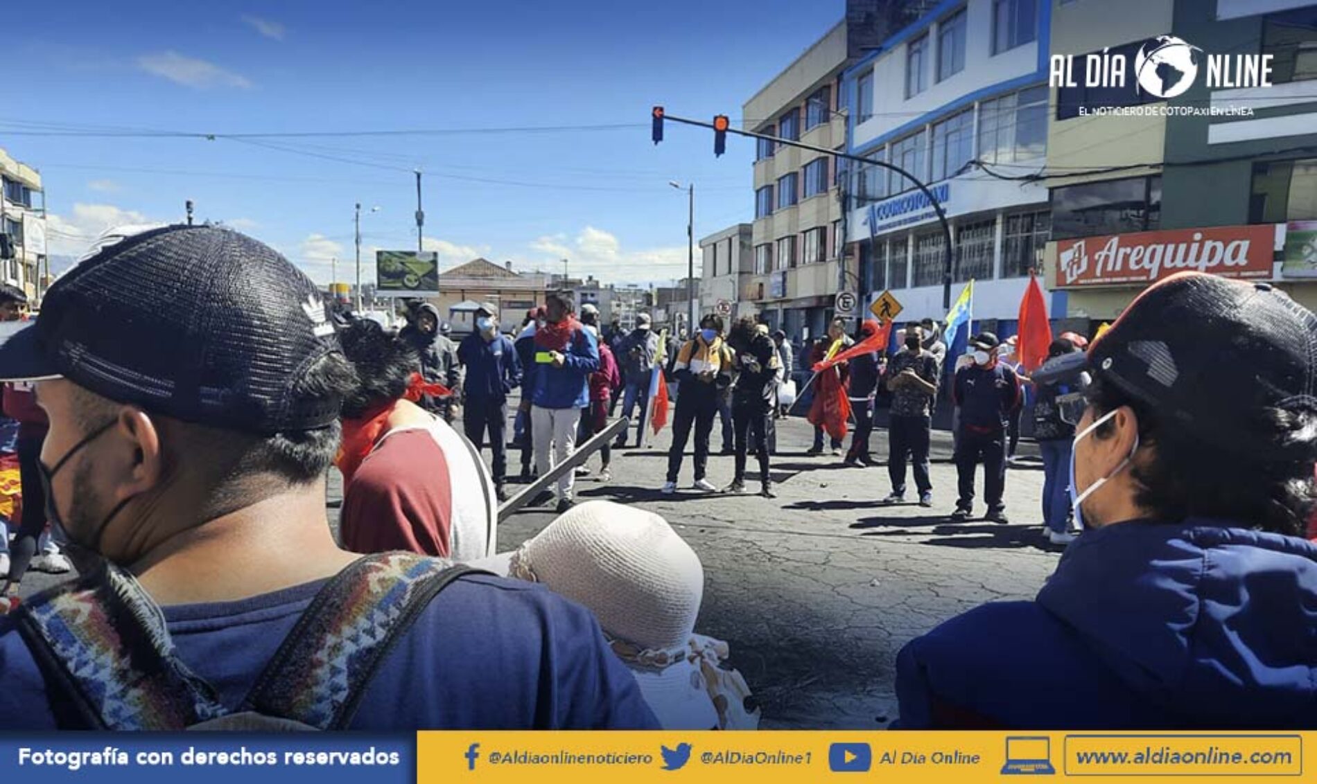 ESTUDIANTES UNIVERSITARIOS SE SUMAN AL PARO. (VIDEO)