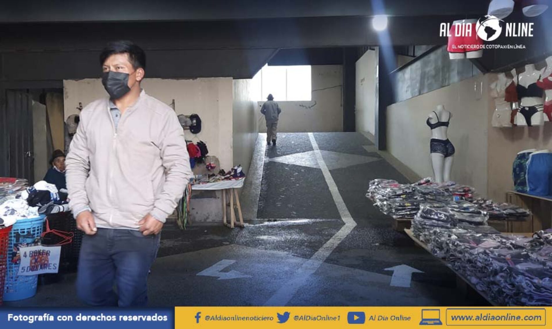 LOCALES DE LA AV. 5 JUNIO SIN PERMISOS DE CONSTRUCCIÓN. (VIDEO)