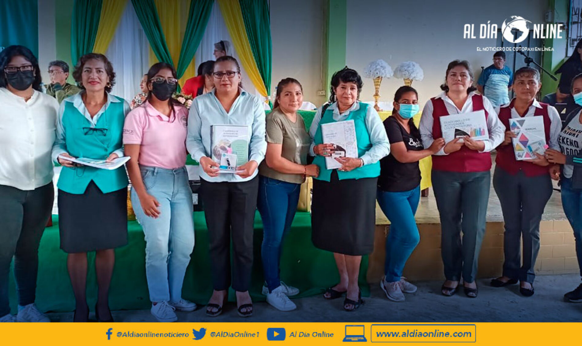 DOCENTES DE LA MANÁ FORTALECEN CONOCIMIENTOS DE LECTOESCRITURA