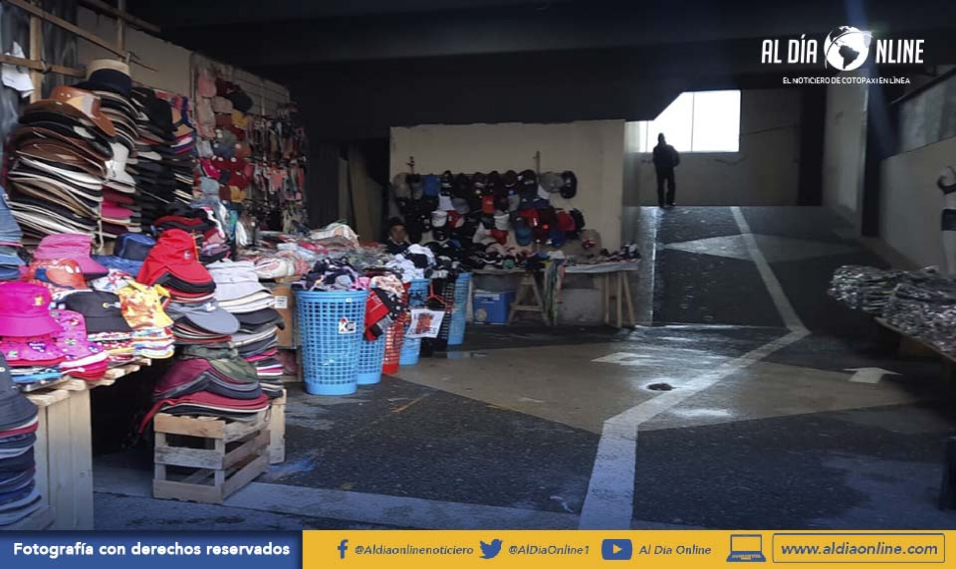 LOCALES DE LA AV. 5 JUNIO SIN PERMISOS DE CONSTRUCCIÓN. (VIDEO)
