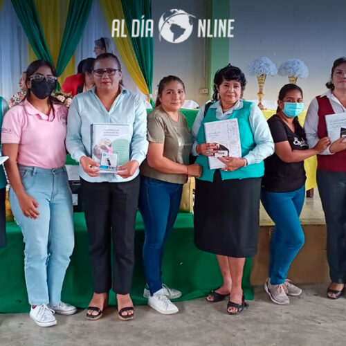 DOCENTES DE LA MANÁ FORTALECEN CONOCIMIENTOS DE LECTOESCRITURA