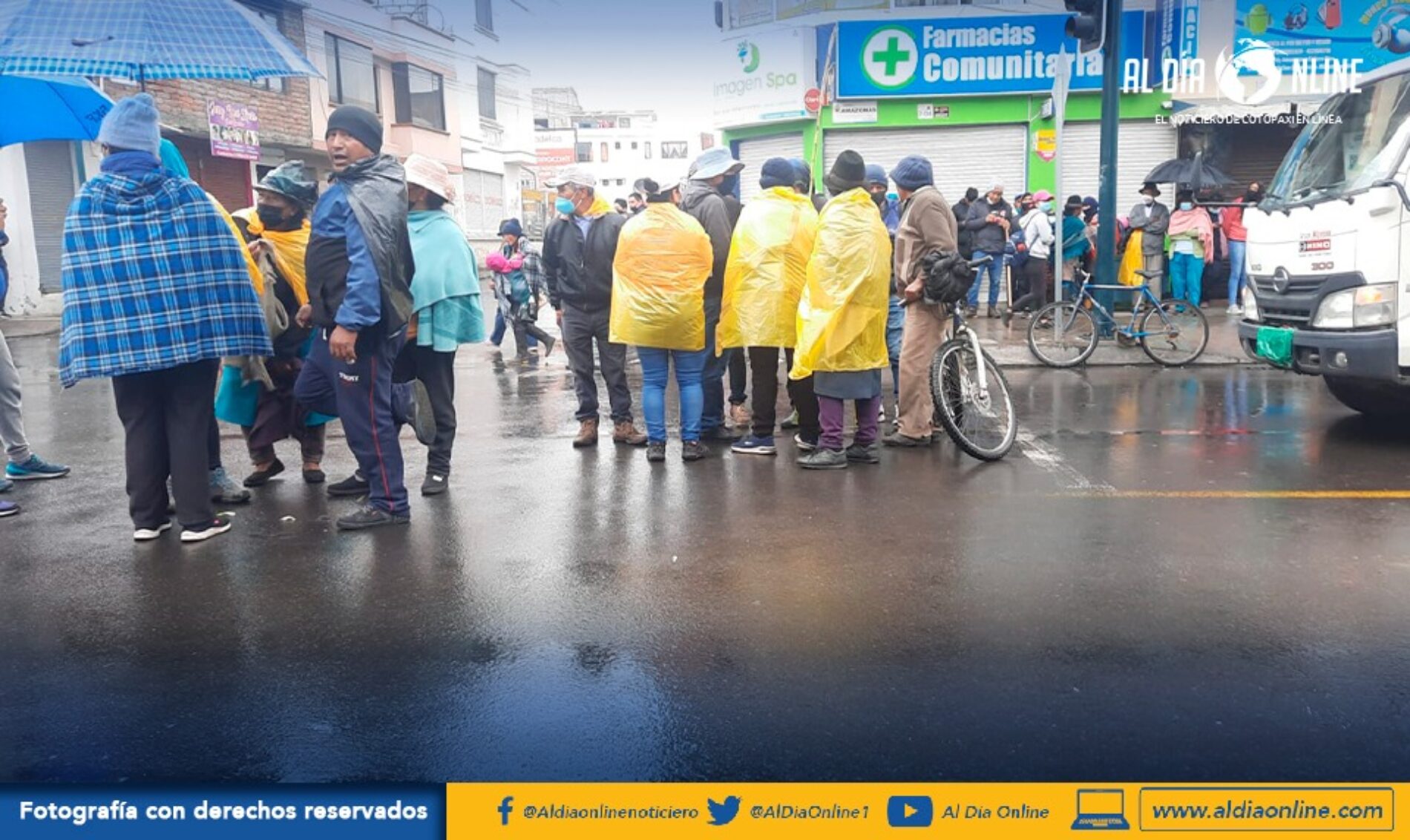 SANTÁN CHICO SOLICITA GARANTÍAS A PRODUCTORES DE COTOPAXI. (VIDEO)