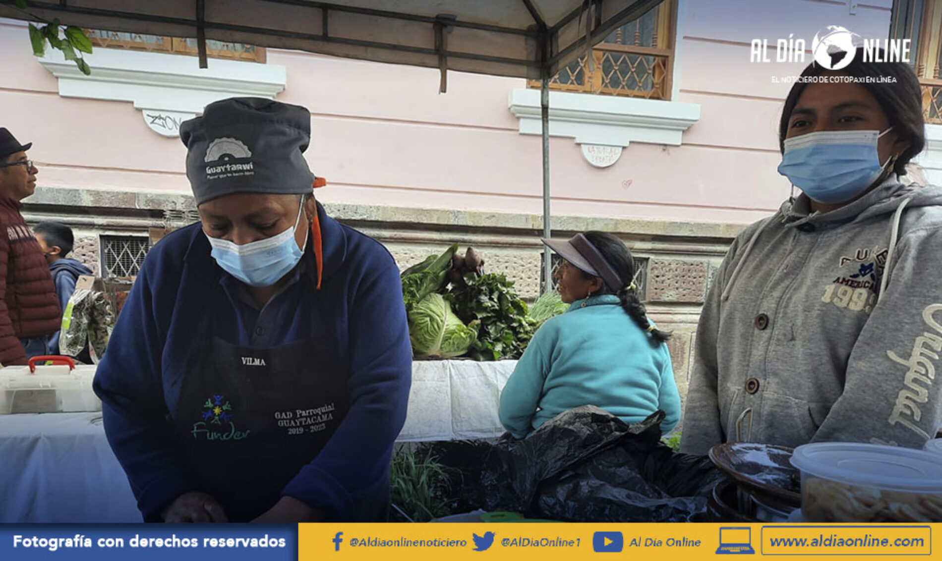 MAS DE 60 PRODUCTORES EN FERIA DE REACTIVACIÓN DE CÁMARA DE COMERCIO DE LATACUNGA. (VIDEO)