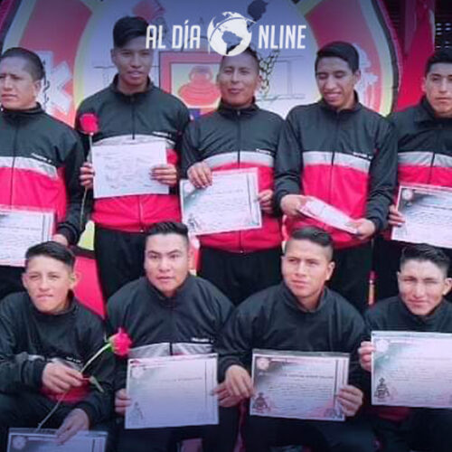 25 RESCATISTAS DE QUILOTOA  FUERON FORMADOS POR EL CUERPO DE BOMBEROS DE PUJILÍ