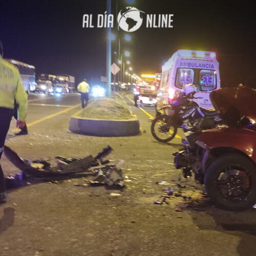 ALCALDE DE SAQUISILÍ Y GOBERNADOR DE COTOPAXI DIALOGARON SOBRE SEGURIDAD E INTERCAMBIADOR (VIDEO)