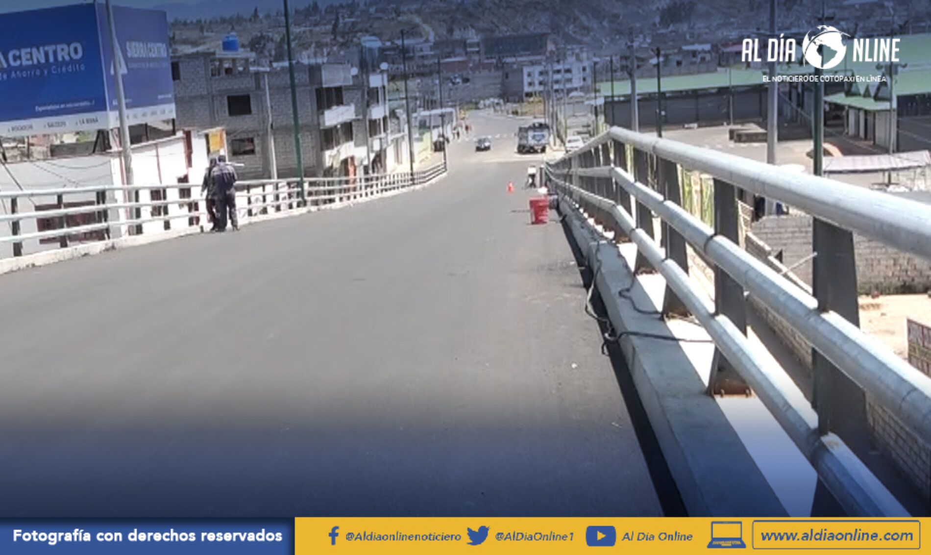 INTERCAMBIADOR DE INGRESO NORTE DE LATACUNGA EN QUINCE DIAS SE INAUGURA Y TRABAJOS DE AMPLIACIÓN DE VÍA (VIDEOS)