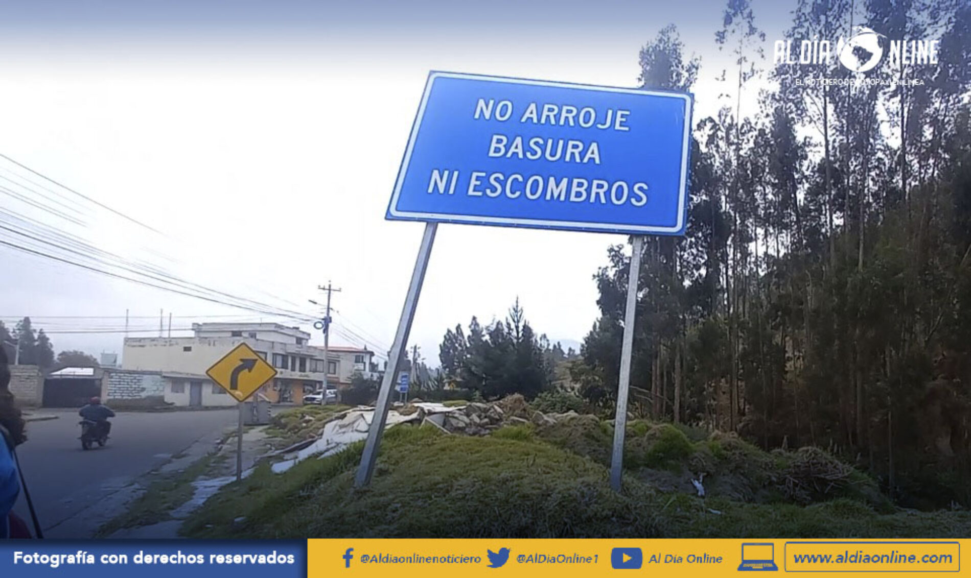 VÍA A PALOPO CONVERTIDO EN BASURERO MORADORES CLAMAN SOLUCIÓN. (VIDEO)