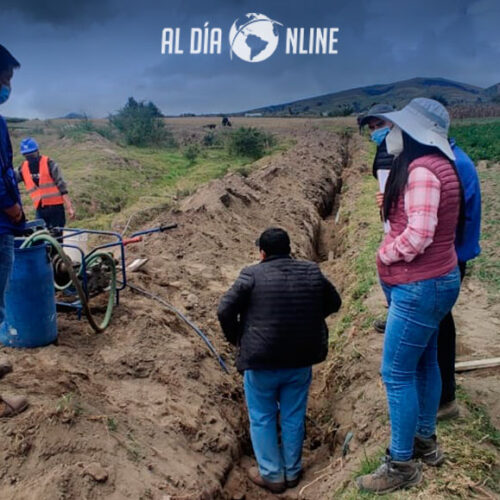 SE RENUEVA Y AMPLIA EL SERVICIO DE ALCANTARILLADO EN CINCO COMUNIDADES DE CUSUBAMBA