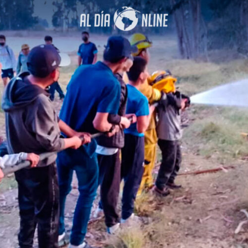 CUERPO DE BOMBEROS DE LATACUNGA ASISTIÓ A UN CONATO DE INCENDIO FORESTAL EN LA RIVERA DEL RÍO CUTUCHI