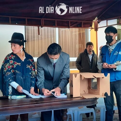 ALIANZA 3-23 RODRIGO ESPÍNGANA PRIMARIAS PARA ALCALDÍA DE LATACUNGA. (VIDEO)