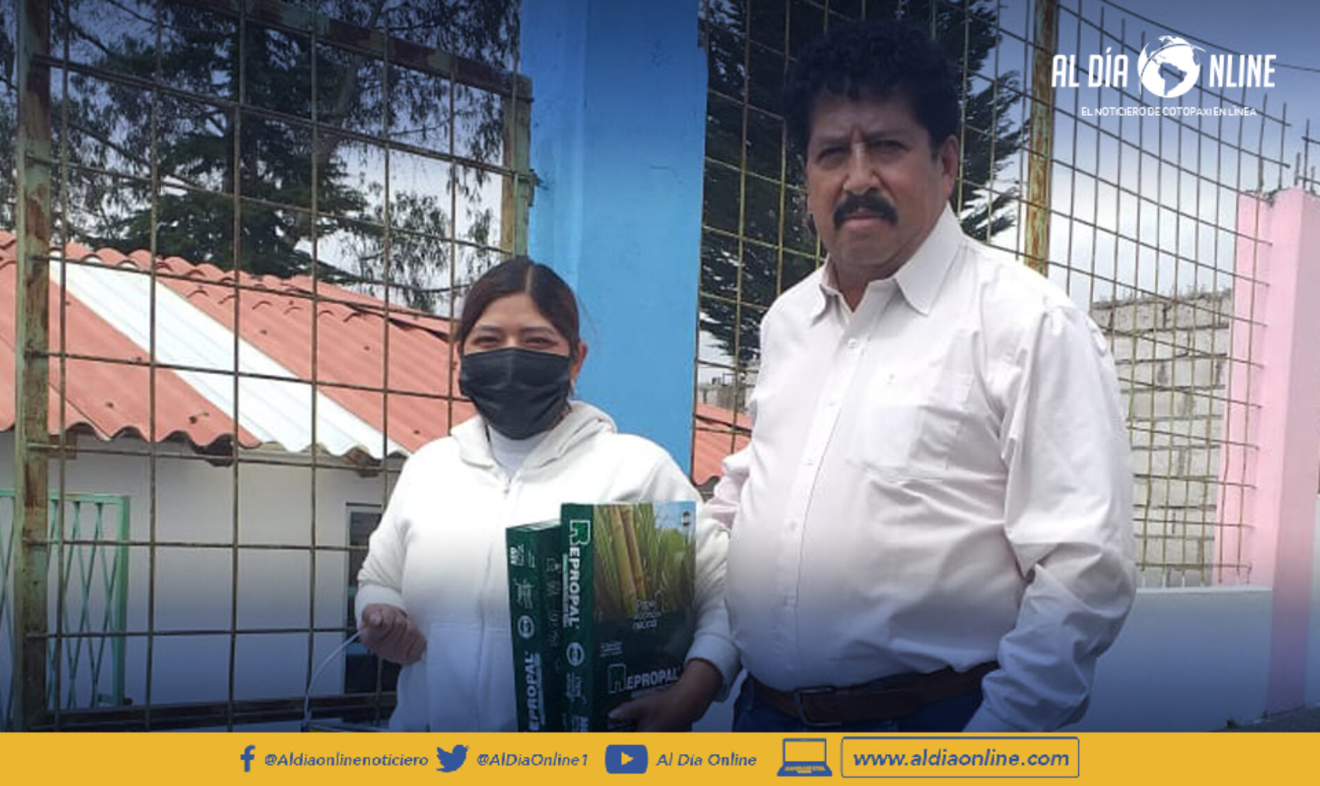 MARIO GERMAN CUESTIONA MANEJO  DE CDI EN GUAYTACAMA POR EL GAD. PARROQUIAL (VIDEO)