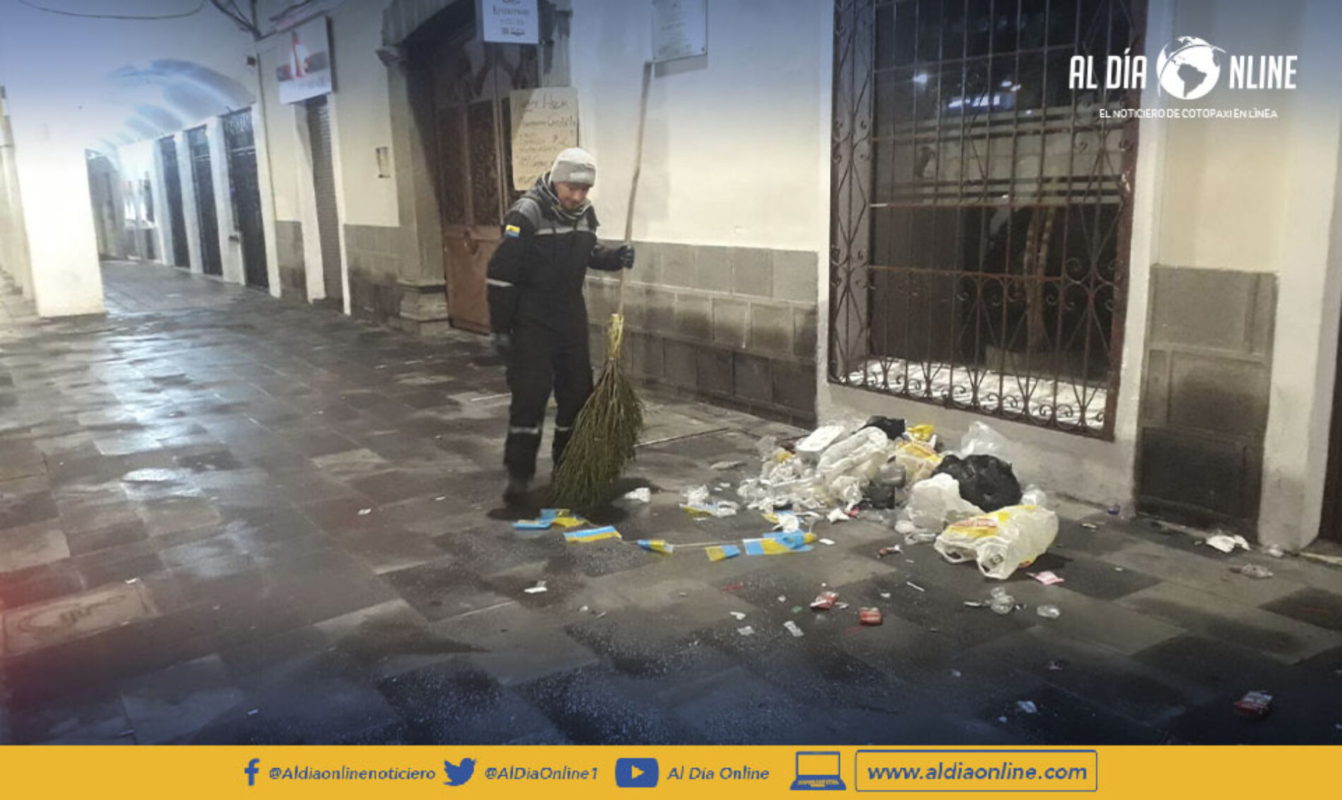 POR FESTIVIDADES EPAGAL EJECUTA OPERATIVOS DE LIMPIEZA EN CALLES DE LATACUNGA.(VIDEO)