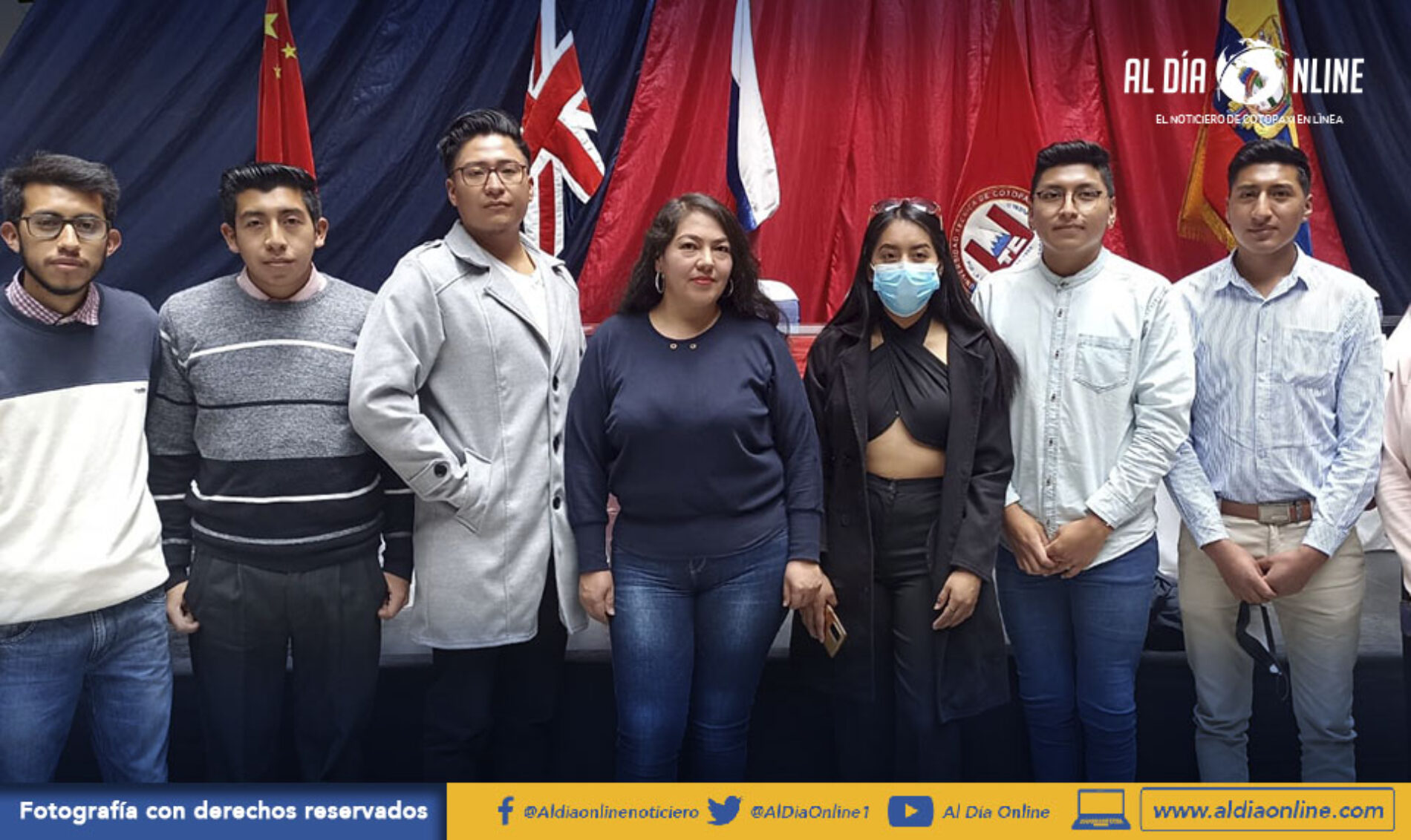 677 ESTUDIANTES SON CERTIFICADOS POR LA UNIVERSIDAD TÉCNICA DE COTOPAXI EN 4 IDIOMAS (VIDEO)
