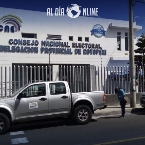 CNE COTOPAXI CUENTA CON   DIRECTORA ENCARGADA  MIRIAN VEGA ASUME EL CARGO. (VIDEO)