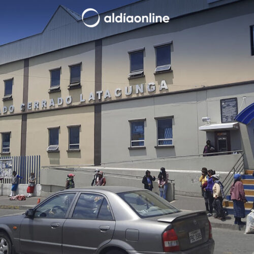 MERCADO CERRADO LATACUNGA TRABAJARÁ PARA CONTROLAR INFORMALISMO DURANTE FERIADO. (VIDEO)