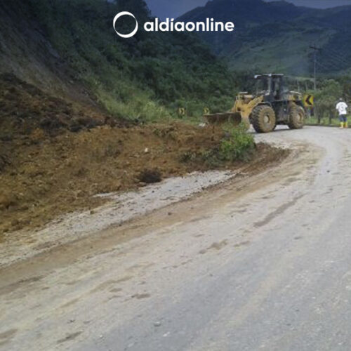 MANTENIMIENTO VIAL EN VÍA ESTATAL LATACUNGA-LA MANÁ LLEVA UN 62% EN DIFERENTES TRAMOS. (VIDEO)