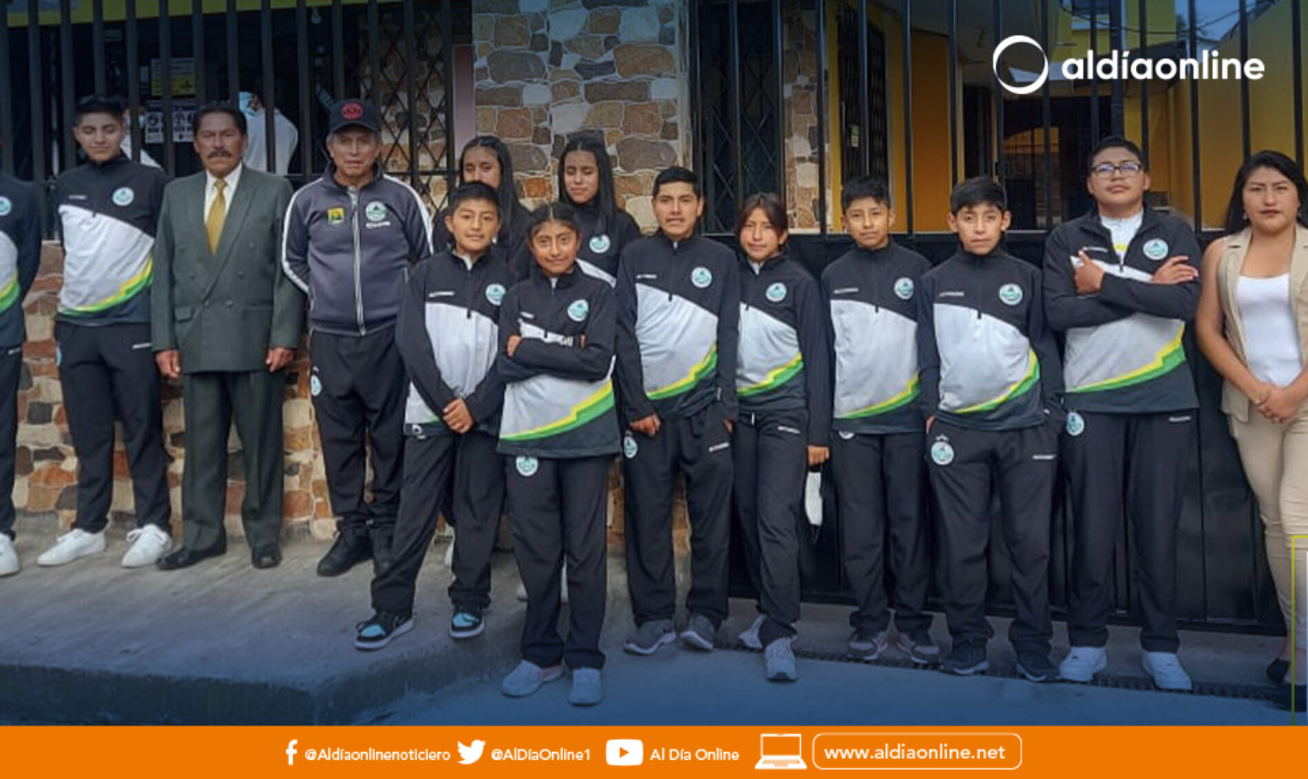 SINDICATO DE CHOFERES DE SAQUISILÍ CONTRIBUYO A TEAM SAQUISILÍ PARA VUELTA CICLÍSTICA AL ECUADOR (VIDEO)