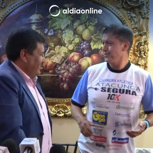 RODRIGO ESPÍN RECONOCIDO POR AUSPICIO A COMPETENCIA ATLÉTICA “LATACUNGA SEGURA” (VIDEO)