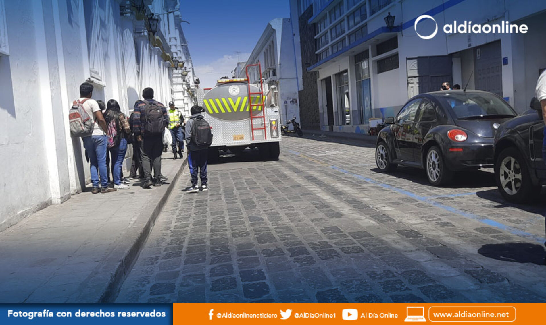 SIMULACRO ANTI INCENDIOS Y DE AMENAZA DE BOMBA DESARROLLÓ LA AGENCIA CNT DE LATACUNGA. (VIDEO)