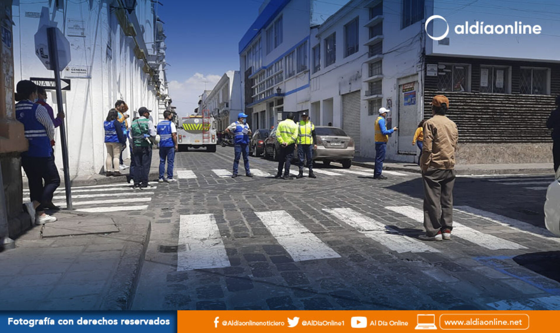 SIMULACRO ANTI INCENDIOS Y DE AMENAZA DE BOMBA DESARROLLÓ LA AGENCIA CNT DE LATACUNGA. (VIDEO)