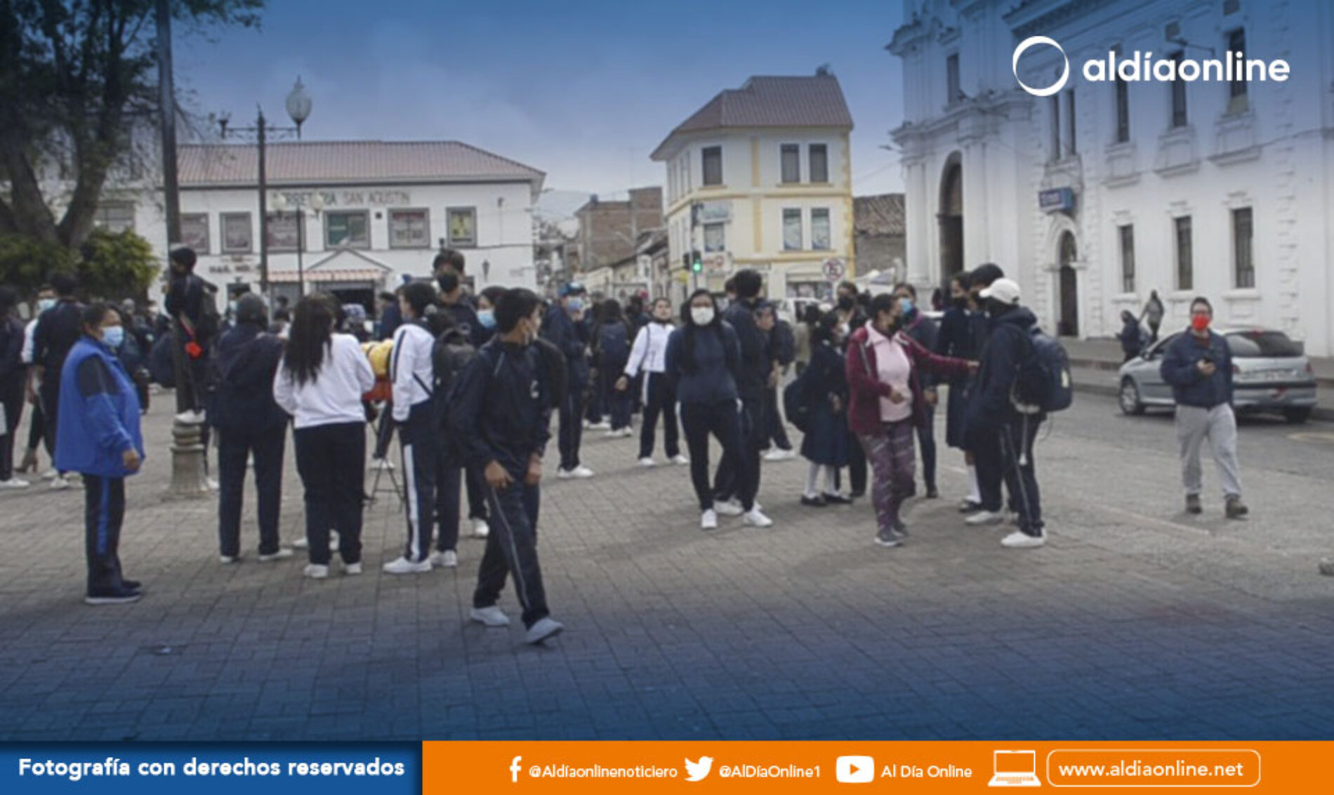 UNIDAD EDUCATIVA LA INMACULADA SUSPENDIÓ CLASES POR MEDIDA DE SEGURIDAD POR POSIBLE BOMBA. (VIDEO)