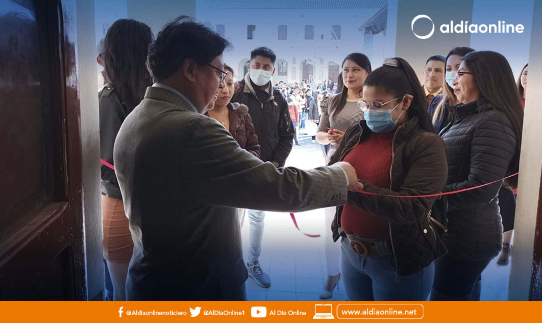 IST VICENTE LEÓN APERTURÓ NUEVO LABORATORIO GRACIAS A LA AUTOGESTIÓN DE ESTUDIANTES Y DOCENTES. (VIDEO)