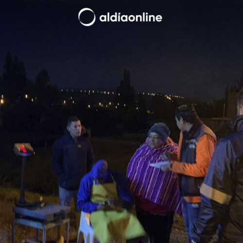 FERIA CLANDESTINA DE MARISCOS EN LA E35, SE MOVIÓ A UN TERRENO BALDÍO SEGÚN COMISARÍA MUNICIPAL. (VIDEO)