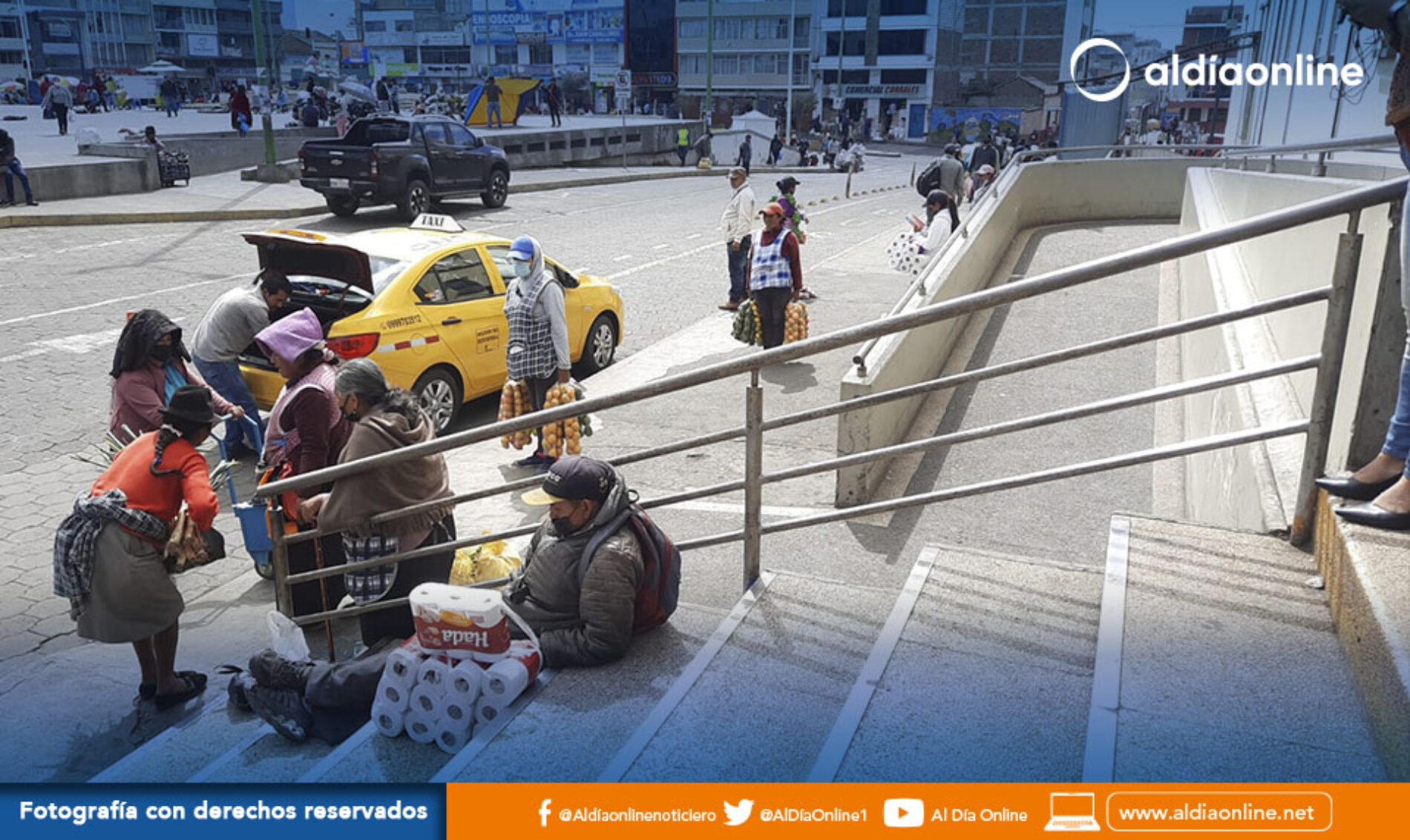 COMERCIANTES DEL MERCADO CERRADO DE LATACUNGA CONTINÚAN CON PREOCUPACIÓN POR CÁNONES DE ARRIENDO. (VIDEO)