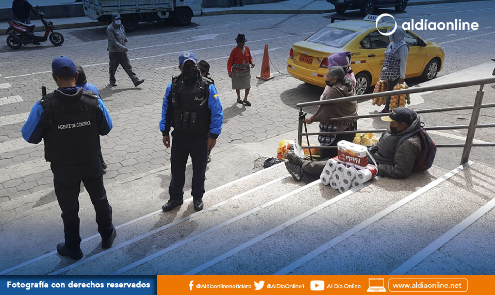 COMERCIANTES DEL MERCADO CERRADO DE LATACUNGA CONTINÚAN CON PREOCUPACIÓN POR CÁNONES DE ARRIENDO. (VIDEO)