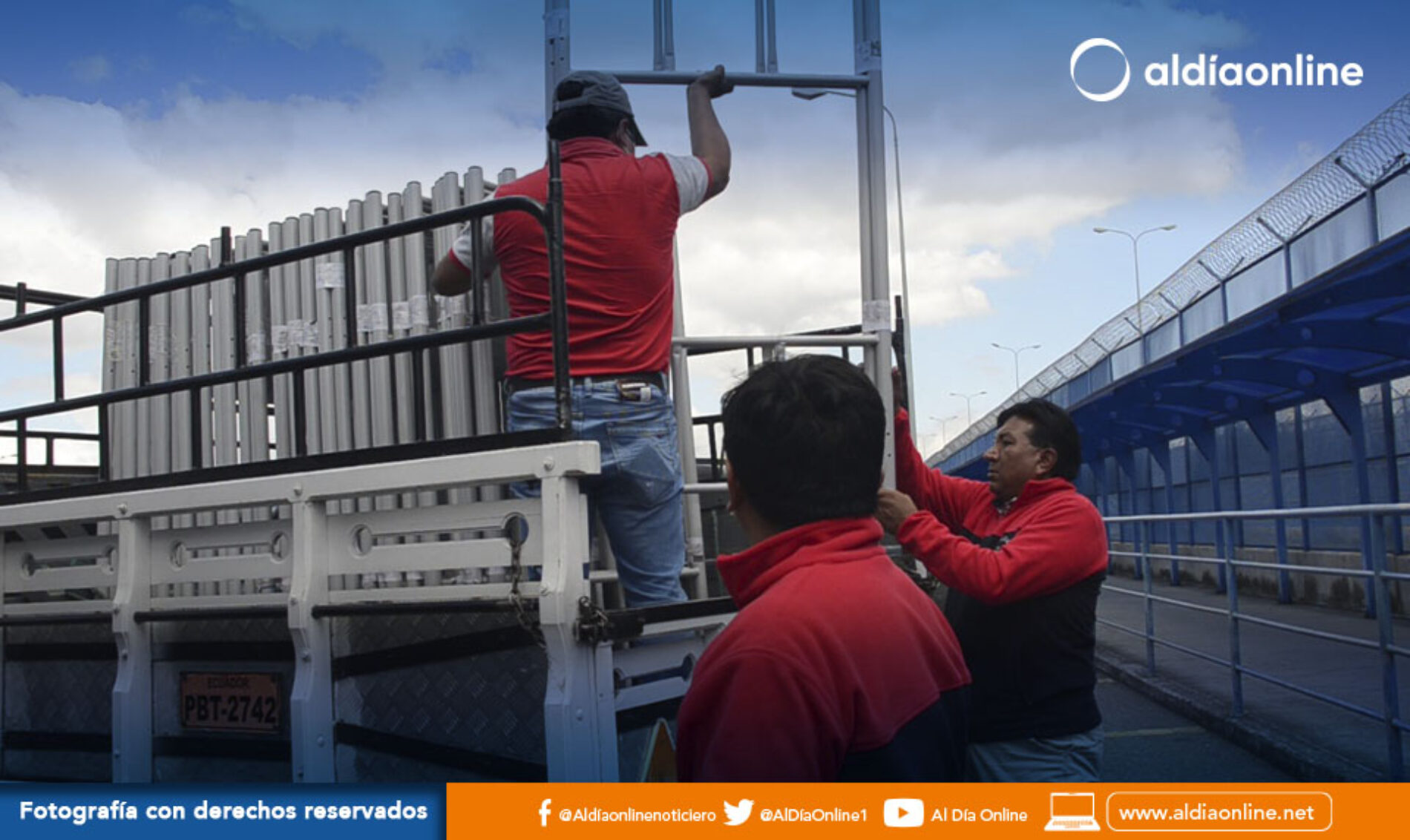 COMISIÓN DONÓ INSUMOS PARA ADECUAR CDP DE COTOPAXI, COLCHONES, CANDADOS Y LITERAS FUERON ENTREGADAS. (VIDEO)