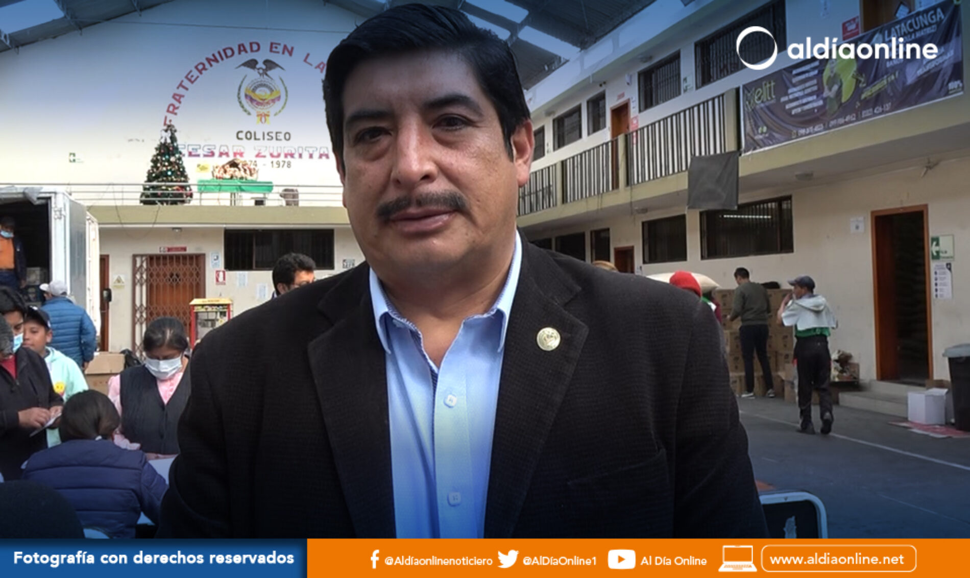 SOCIOS DEL SINDICATO DE CHOFERES PROFESIONALES DE COTOPAXI RECIBEN AGUINALDO NAVIDEÑO (VIDEO)